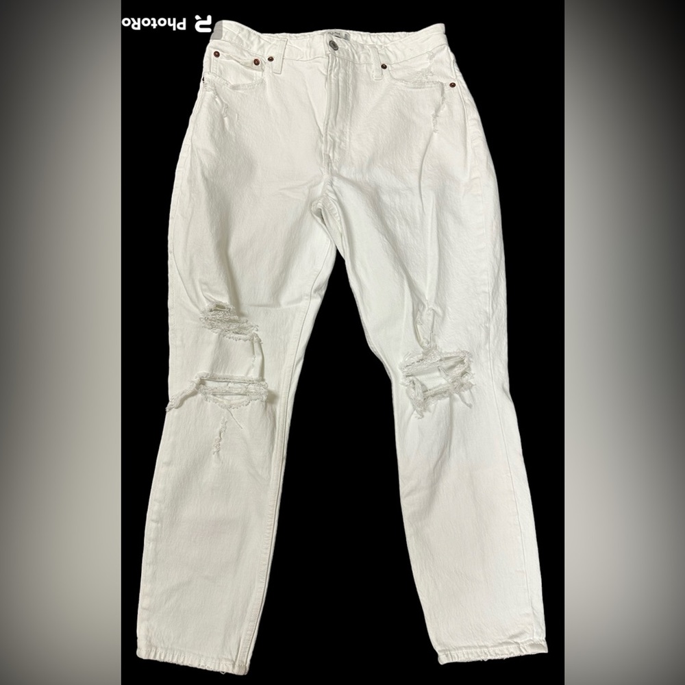 Abercrombie and Fitch white jeans